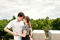 Фото влюбленных с видом на парк и Александровский собор
