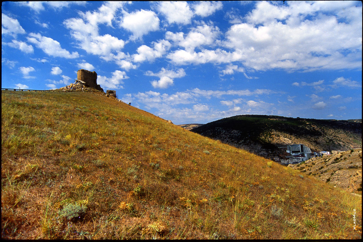 Фотопейзаж в Балаклаве, крепость Чембало