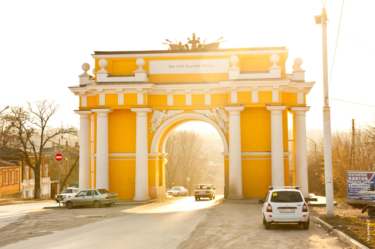 Триумфальная арка новочеркасск фото