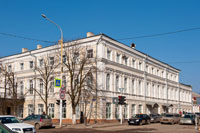 Фото старинного здания городской библиотеки имени Пушкина в Новочеркасске
