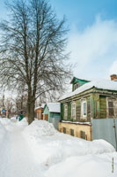 Зимний городской фотопейзаж в Сергиевом Посаде на улице 1-й Рыбной