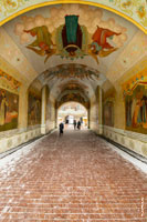 Фото стенописи на сводах надвратной церкви Рождества Иоанна Предтечи в Сергиевом Посаде на территории Свято-Троицкой Сергиевой Лавры