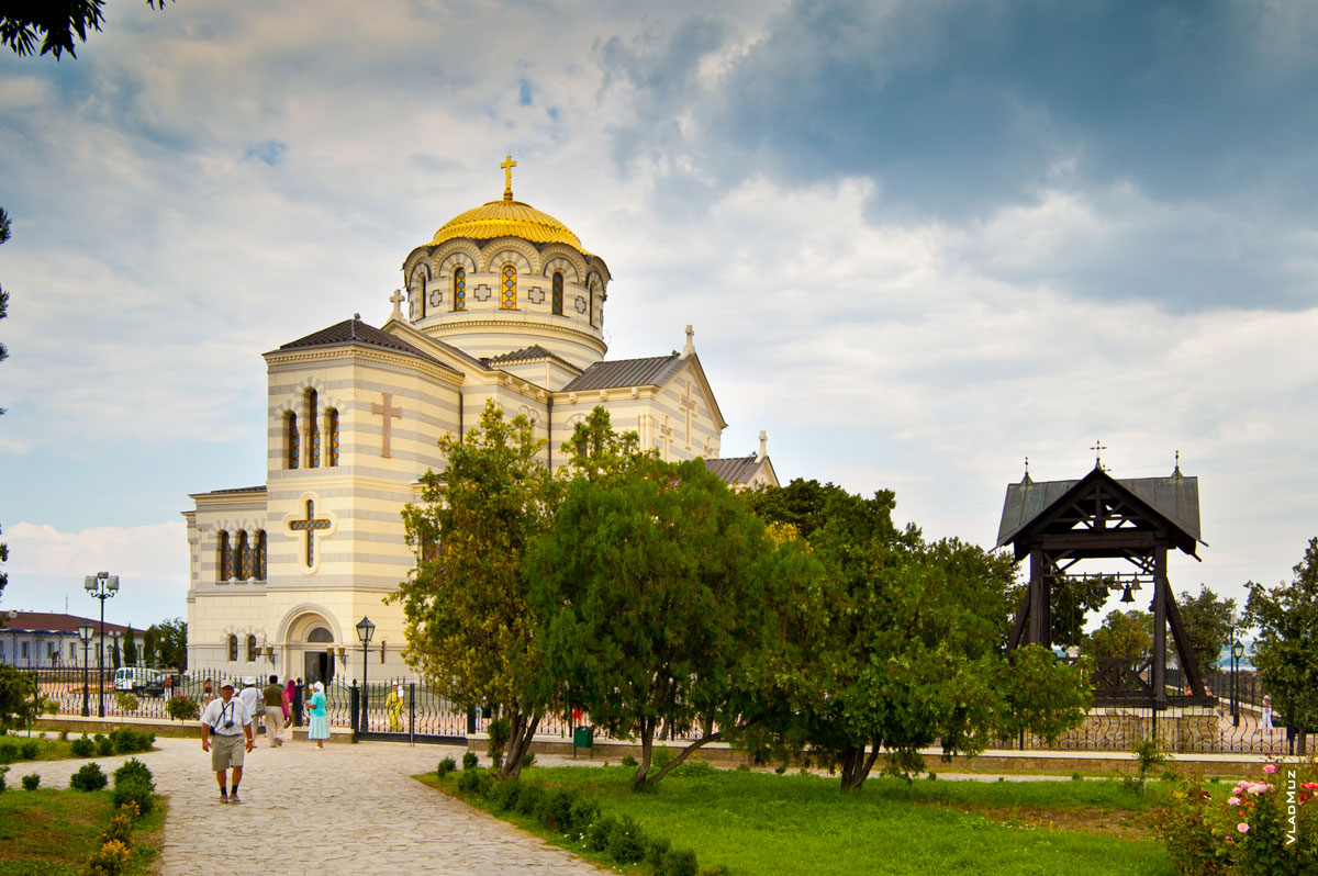 Фото Владимирского собора в Херсонесе Таврическом в Севастополе