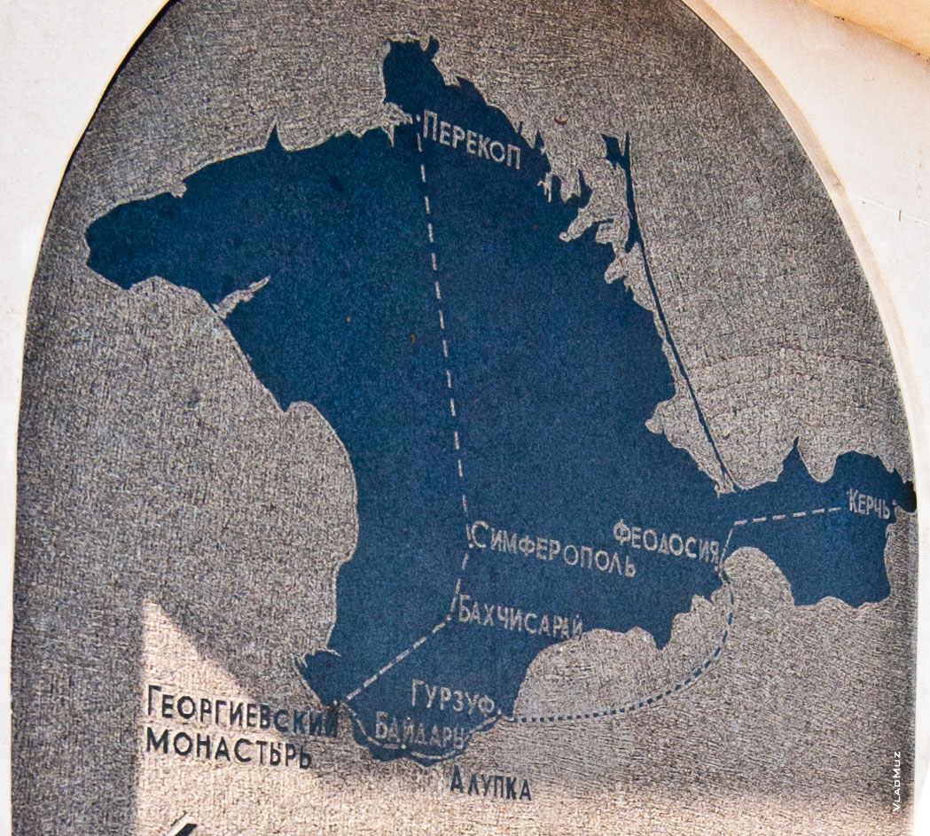 Схема движения Пушкина в Крыму на его памятнике, на Фиоленте