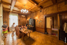 Фото комнаты на даче Сталина в Сочи для чайных дегустаций